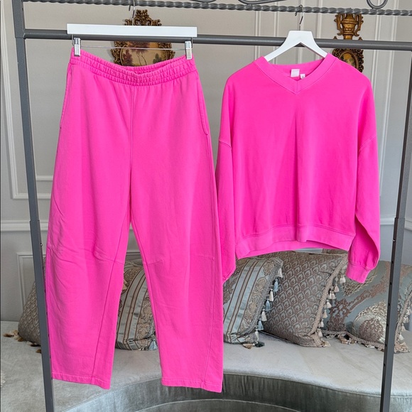 NWOT GAP Bold Pink Lounge Set size M - Picture 5 of 16